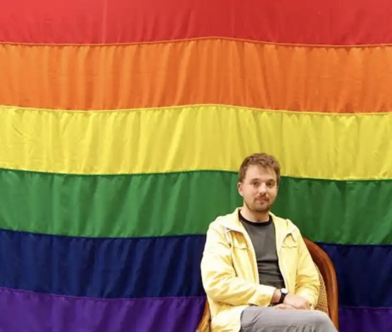 Meme LGBT đầy màu sắc