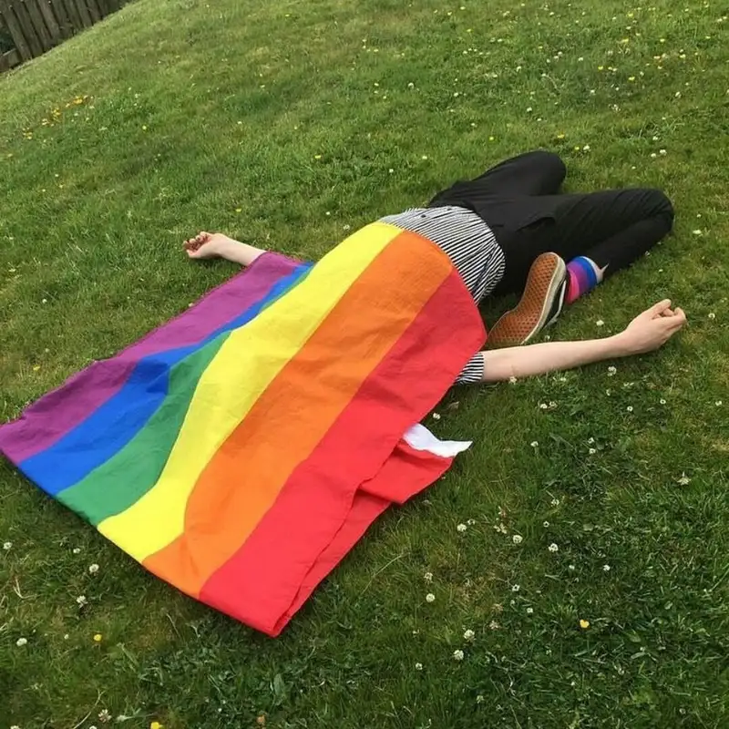 Meme LGBT lan tỏa niềm vui