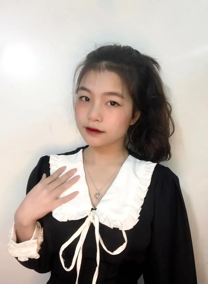Ảnh cute phô mai que con gái với nụ cười tỏa nắng Ảnh cute phô mai que con gái với nụ cười tỏa nắng