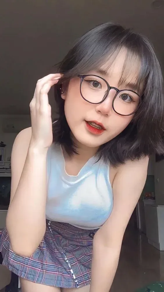 Tạo nên bức ảnh cute phô mai que con gái siêu đẹp Tạo nên bức ảnh cute phô mai que con gái siêu đẹp