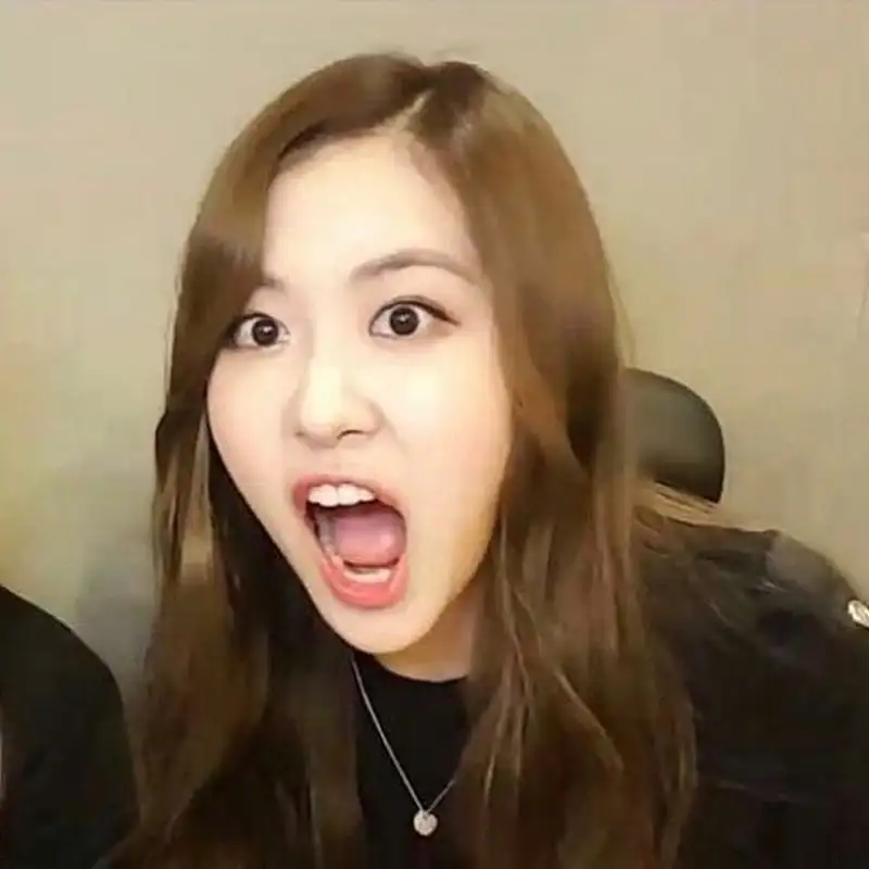 Meme Blackpink há mồm hài hước 