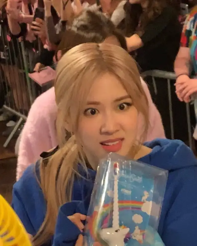 Meme Blackpink tạo niềm vui