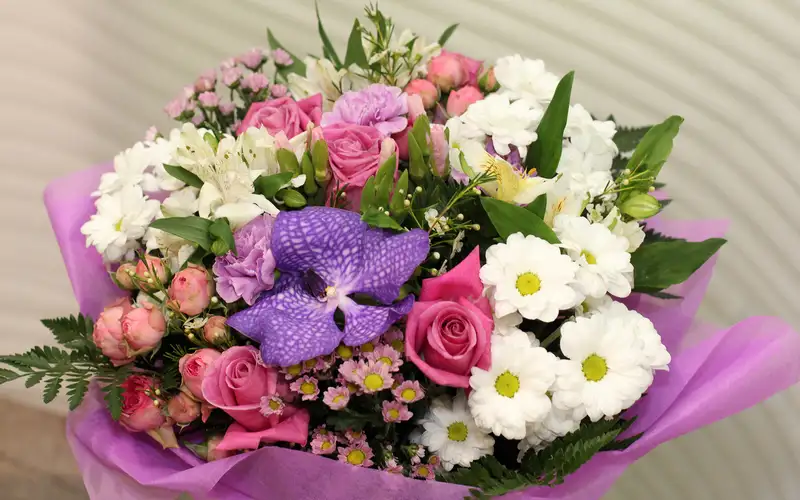 Hoa tặng 14/2 giúp truyền tải thông điệp yêu thương Hoa tặng 14/2 giúp truyền tải thông điệp yêu thương