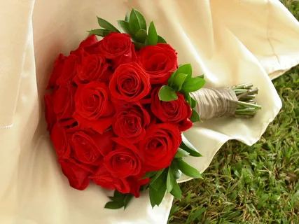 Lựa chọn hoa tặng 14/2 thể hiện tình yêu sâu đậm Lựa chọn hoa tặng 14/2 thể hiện tình yêu sâu đậm