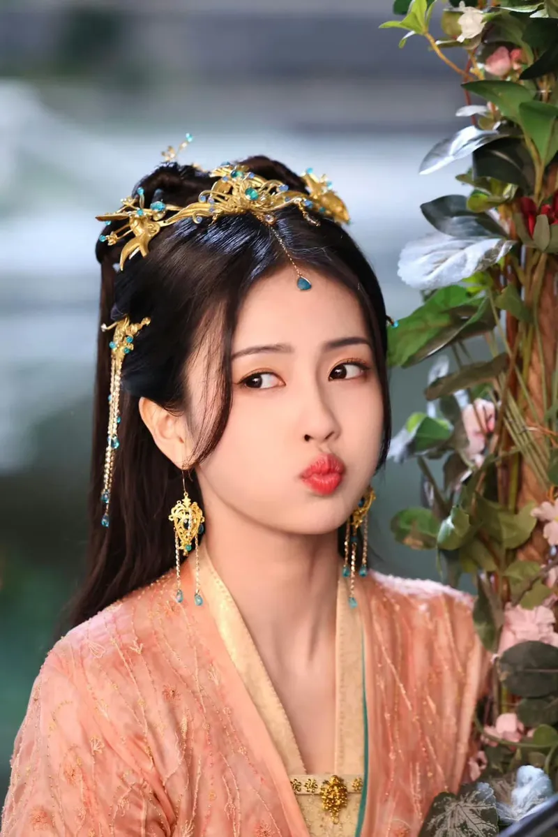 Thêm nét dịu dàng với avatar gái cuốn hút