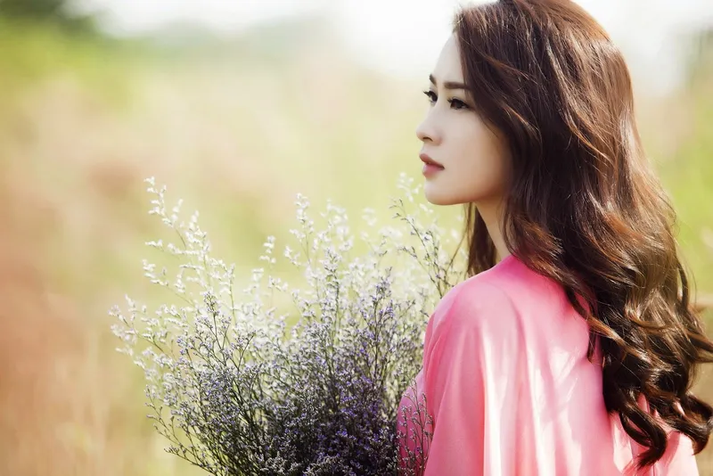 Làm dịu cảm giác căng thẳng bằng avatar gái trong trẻo