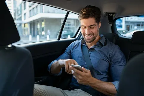 Thả hồn với ảnh trai đẹp ngồi ô tô đầy cảm hứng. Thả hồn với ảnh trai đẹp ngồi ô tô đầy cảm hứng.