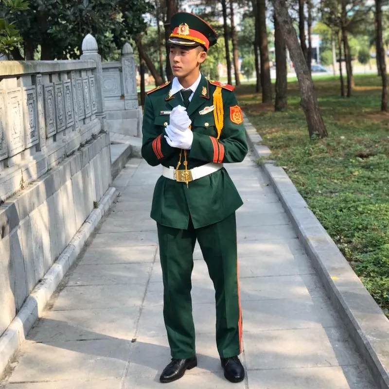 Khám phá sức hút từ ảnh trai quân nhân phong độ