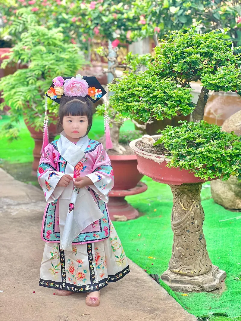 Mừng đón tuổi mới với ảnh em bé gái dễ thương Mừng đón tuổi mới với ảnh em bé gái dễ thương