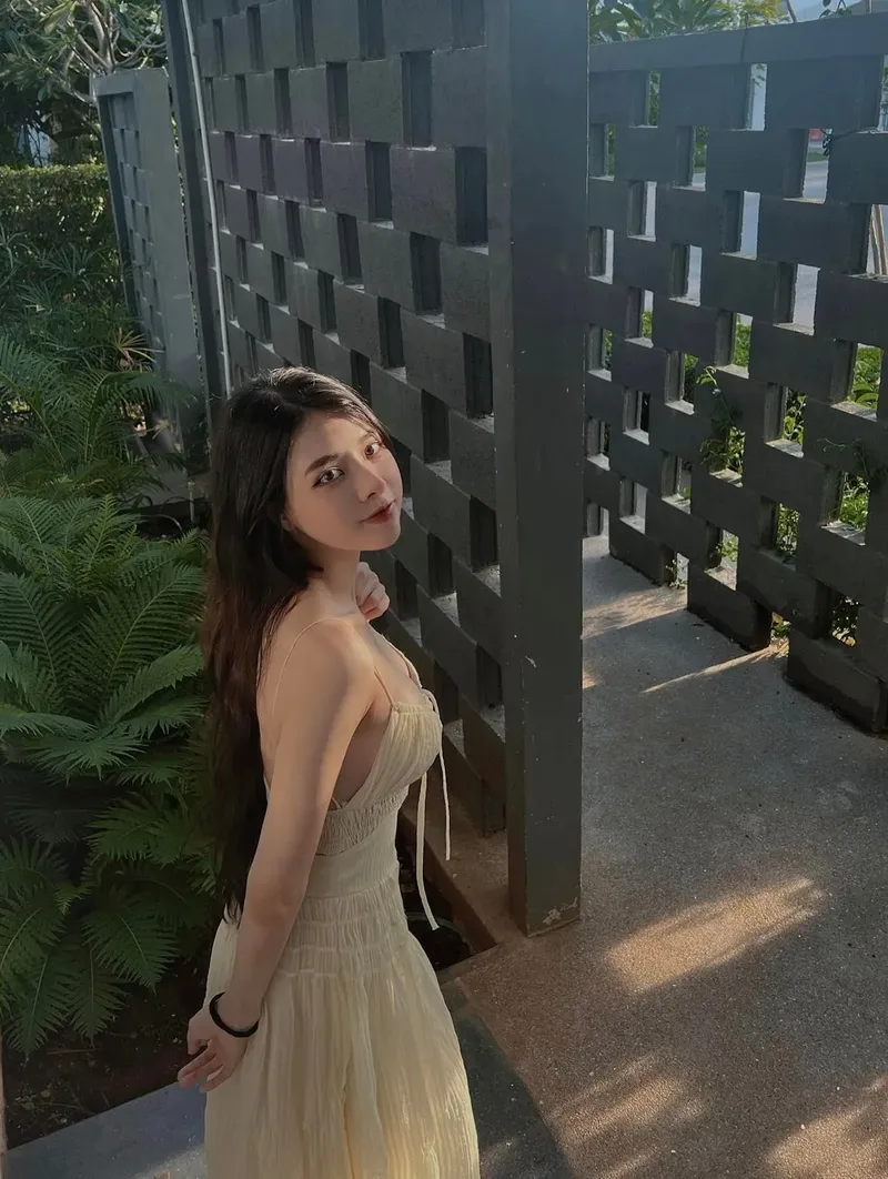 Ảnh gái xinh Instagram tạo phong cách riêng trên mạng xã hội Ảnh gái xinh Instagram tạo phong cách riêng trên mạng xã hội