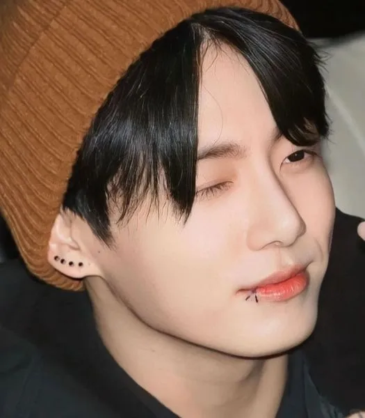 Gương mặt điển trai qua từng bức ảnh chân dung trai Hàn Gương mặt điển trai qua từng bức ảnh chân dung trai Hàn