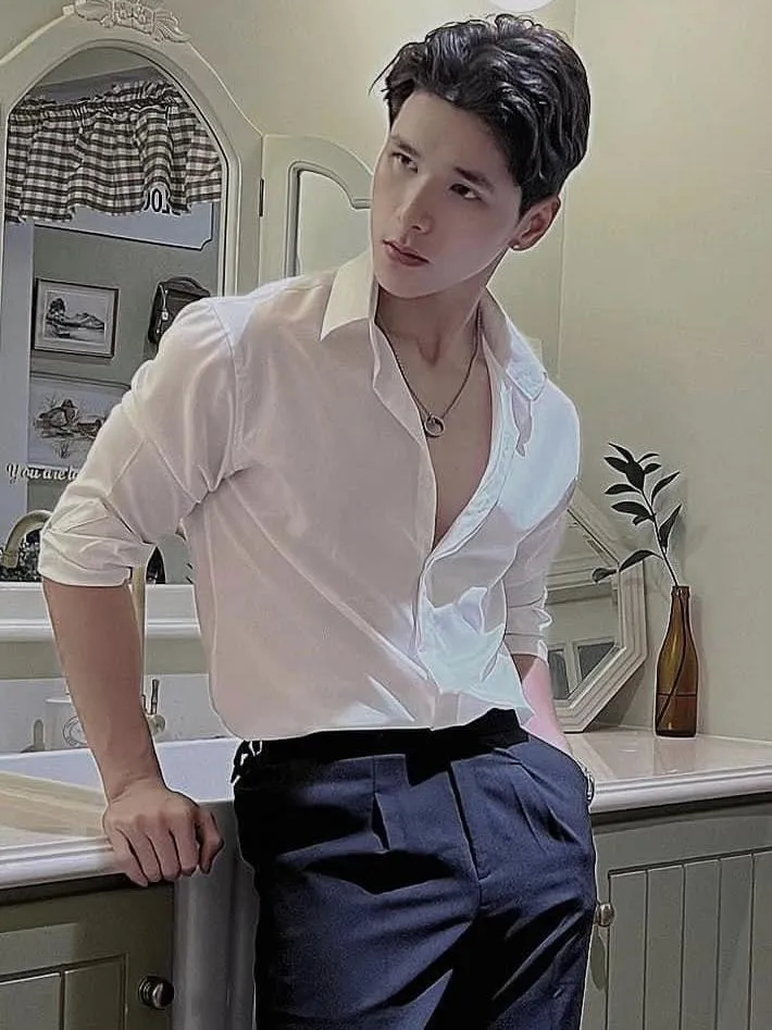 Đắm chìm trong ánh nhìn của ảnh đàn ông đẹp trai Đắm chìm trong ánh nhìn của ảnh đàn ông đẹp trai