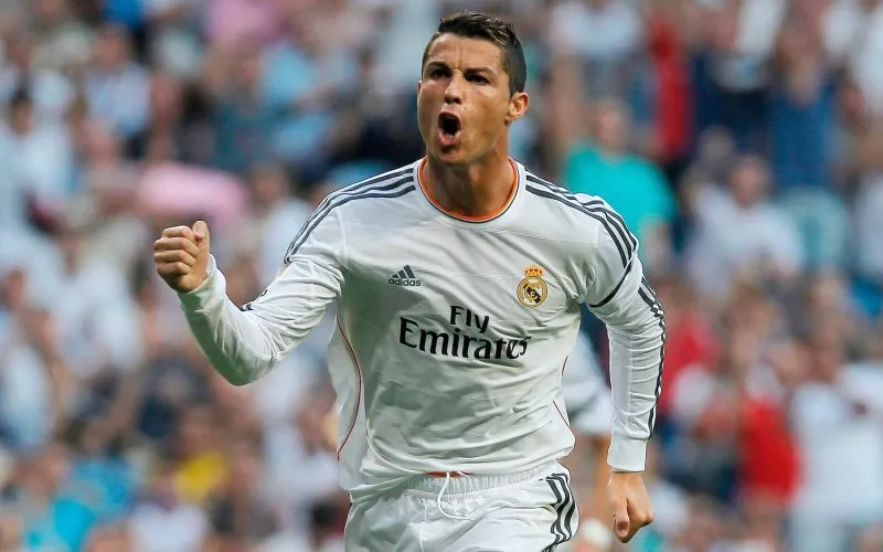 Ronaldo đẹp trai thu hút mọi ánh nhìn trên thảm đỏ Ronaldo đẹp trai thu hút mọi ánh nhìn trên thảm đỏ