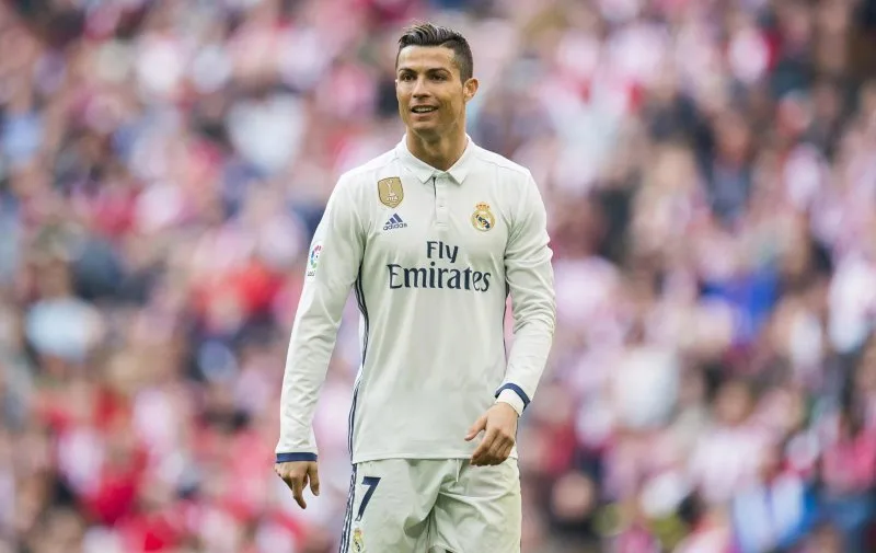 Ronaldo đẹp trai và đầy phong cách trong buổi sự kiện Ronaldo đẹp trai và đầy phong cách trong buổi sự kiện