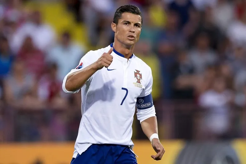 Hình ảnh Ronaldo đẹp trai làm xiêu lòng fan nữ Hình ảnh Ronaldo đẹp trai làm xiêu lòng fan nữ