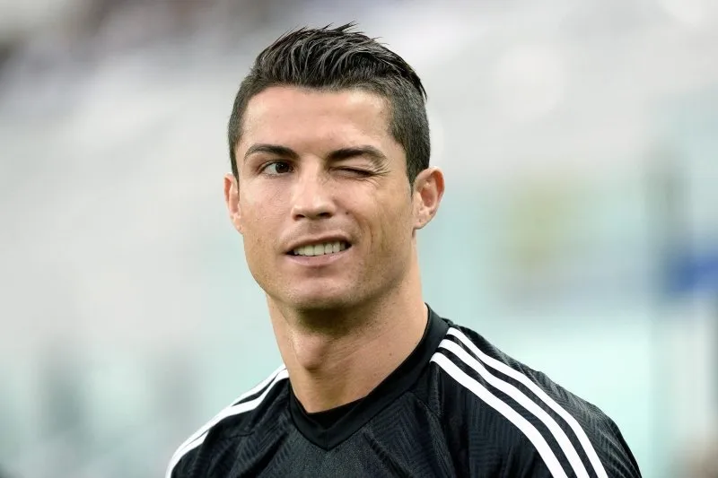 Hình ảnh Ronaldo đẹp trai trong giây phút đời thường Hình ảnh Ronaldo đẹp trai trong giây phút đời thường