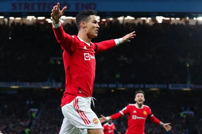 Ronaldo đẹp trai luôn là tâm điểm của mọi sự chú ý Ronaldo đẹp trai luôn là tâm điểm của mọi sự chú ý