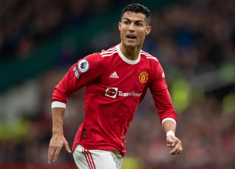 Hình ảnh Ronaldo đẹp trai với phong thái cuốn hút mọi ánh nhìn Hình ảnh Ronaldo đẹp trai với phong thái cuốn hút mọi ánh nhìn