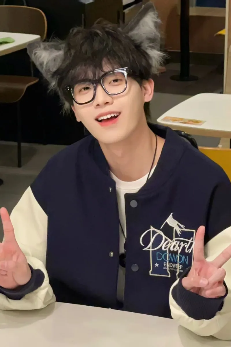 Chất đời thường toát lên từ ảnh trai cam thường Chất đời thường toát lên từ ảnh trai cam thường