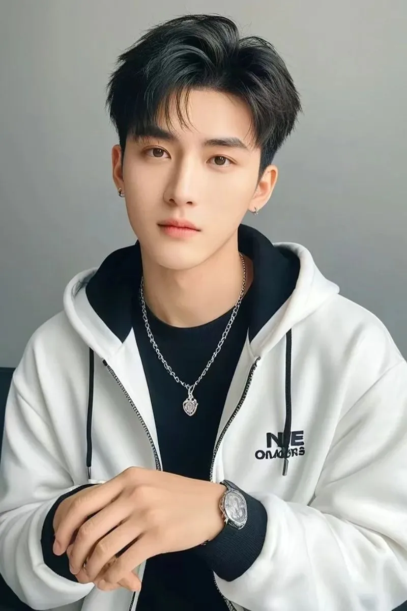 Ảnh trai cam thường lôi cuốn với phong cách tự nhiên Ảnh trai cam thường lôi cuốn với phong cách tự nhiên