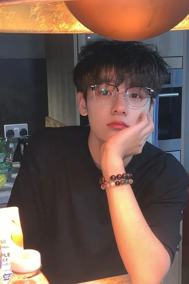 Đẹp tự nhiên trong từng ảnh trai cam thường Đẹp tự nhiên trong từng ảnh trai cam thường