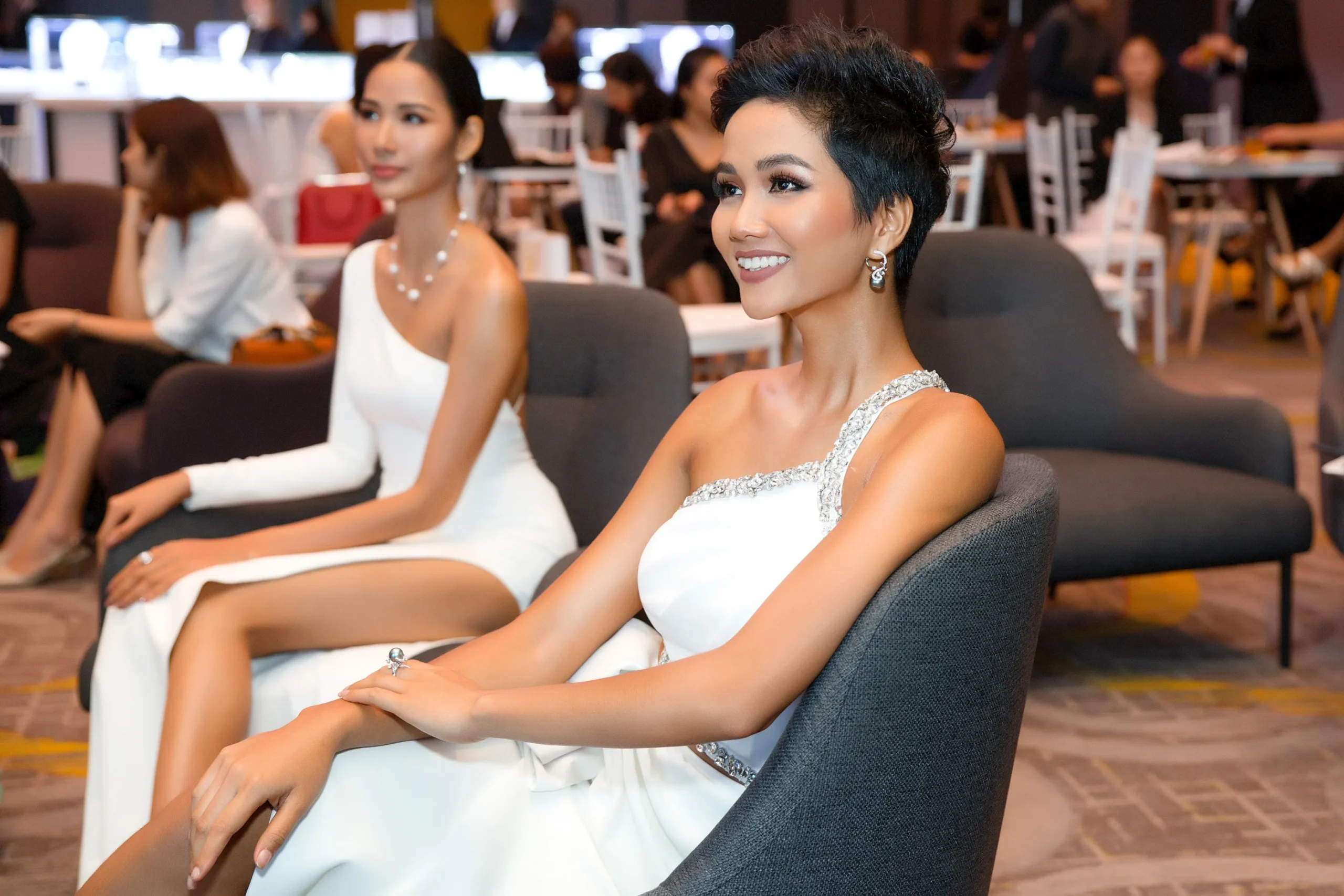 Cận cảnh khuôn mặt H'Hen Niê. Cận cảnh khuôn mặt H'Hen Niê.