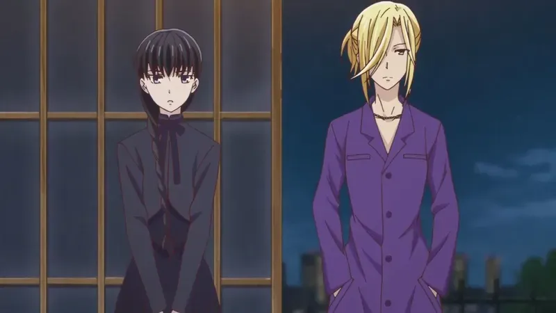 Arisa Uotani - Biểu tượng của tình bạn và sức mạnh trong Fruits Basket. Arisa Uotani - Biểu tượng của tình bạn và sức mạnh trong Fruits Basket.