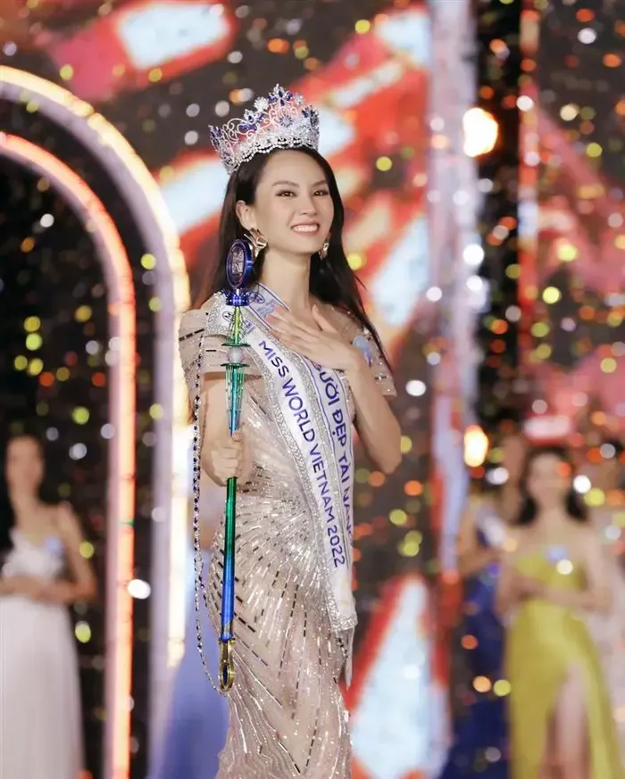 Hoa hậu Huỳnh Nguyễn Mai Phương với nét đẹp giản dị Hoa hậu Huỳnh Nguyễn Mai Phương với nét đẹp giản dị