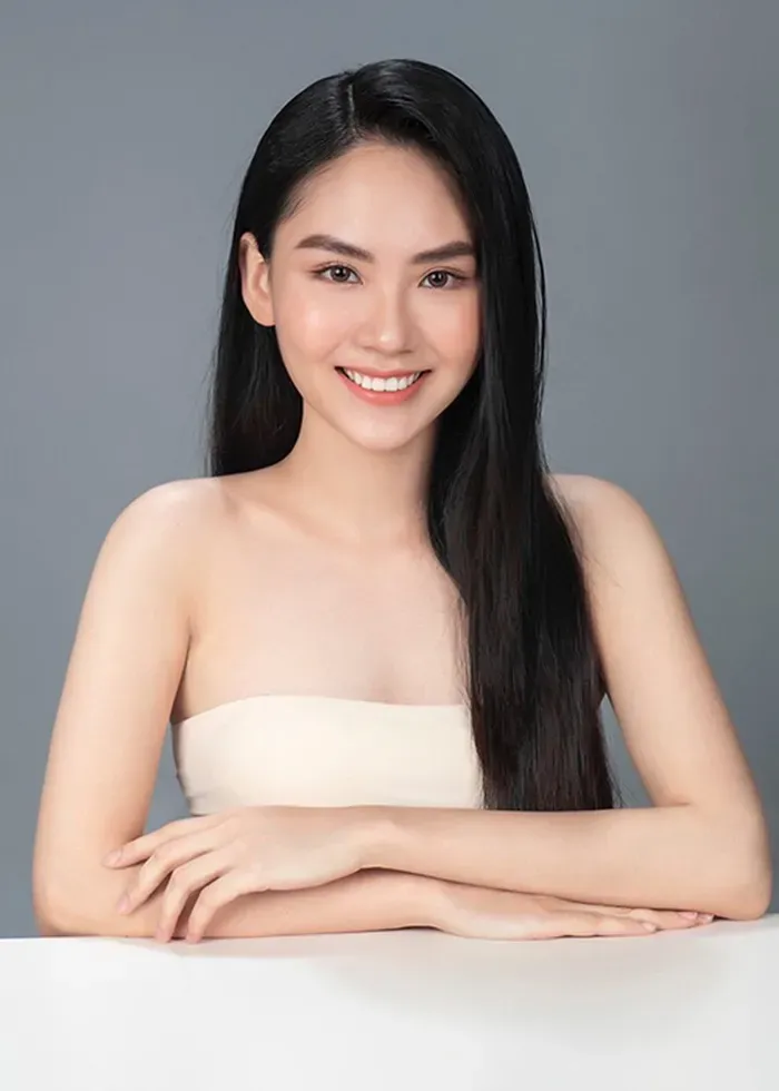 Nụ cười tỏa nắng của hoa hậu Huỳnh Nguyễn Mai Phương Nụ cười tỏa nắng của hoa hậu Huỳnh Nguyễn Mai Phương