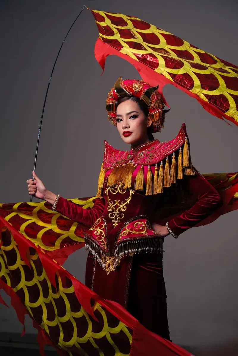 Hoa hậu Lê Hoàng Phương với góc chụp từ xa Hoa hậu Lê Hoàng Phương với góc chụp từ xa