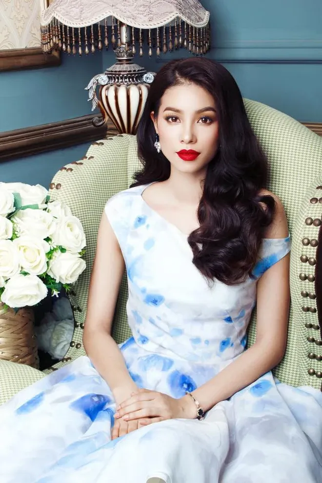 Ánh mắt quyến rũ của hoa hậu Phạm Hương Ánh mắt quyến rũ của hoa hậu Phạm Hương