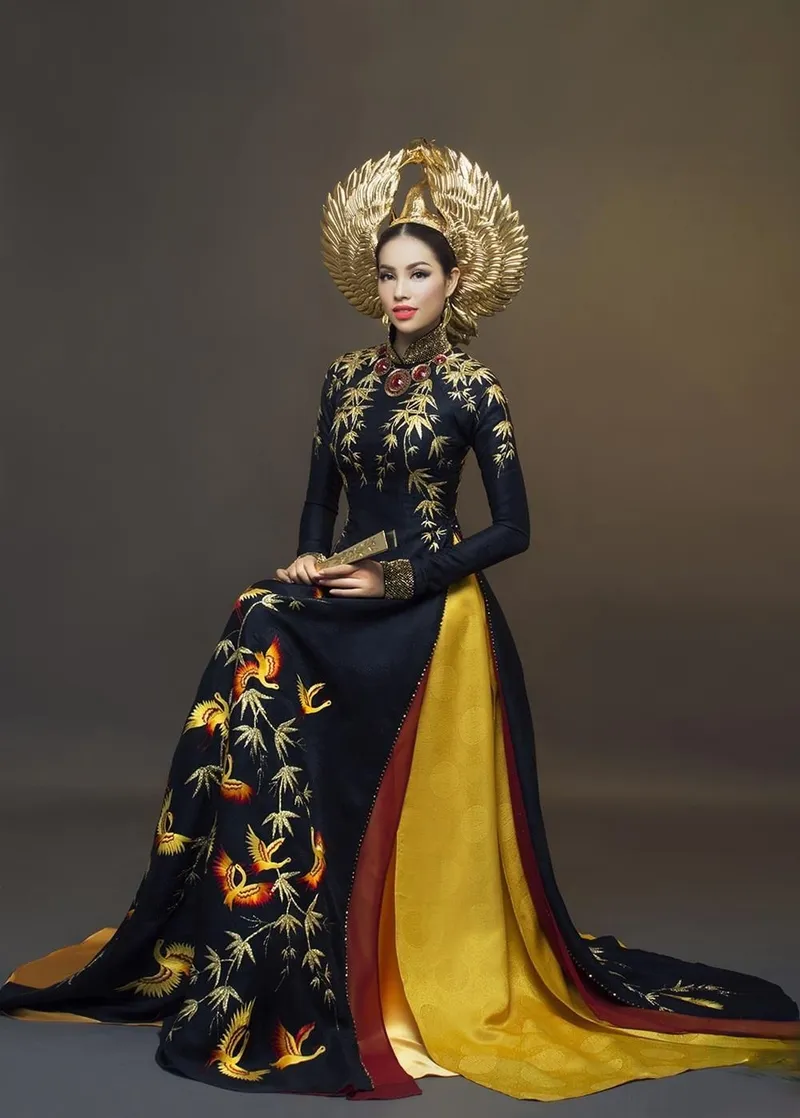 Hoa hậu Phạm Hương trong ánh sáng dịu nhẹ Hoa hậu Phạm Hương trong ánh sáng dịu nhẹ