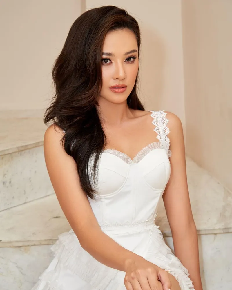 Bộ ảnh kim duyên đa dạng phong cách và tinh tế Bộ ảnh kim duyên đa dạng phong cách và tinh tế