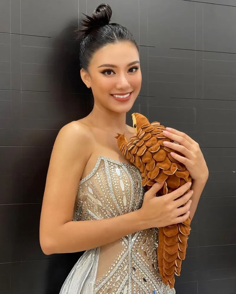 Truyền cảm hứng qua bộ ảnh kim duyên đậm chất nghệ thuật Truyền cảm hứng qua bộ ảnh kim duyên đậm chất nghệ thuật