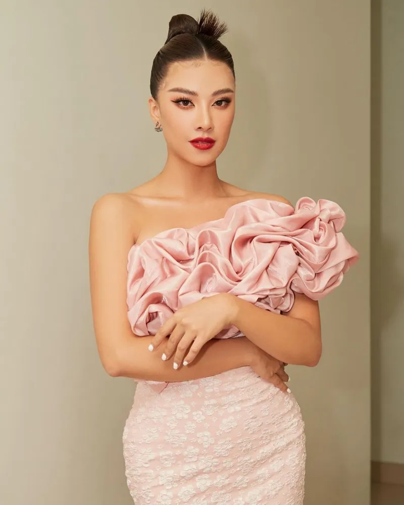 Đừng bỏ lỡ bộ ảnh kim duyên độc đáo và khác biệt Đừng bỏ lỡ bộ ảnh kim duyên độc đáo và khác biệt