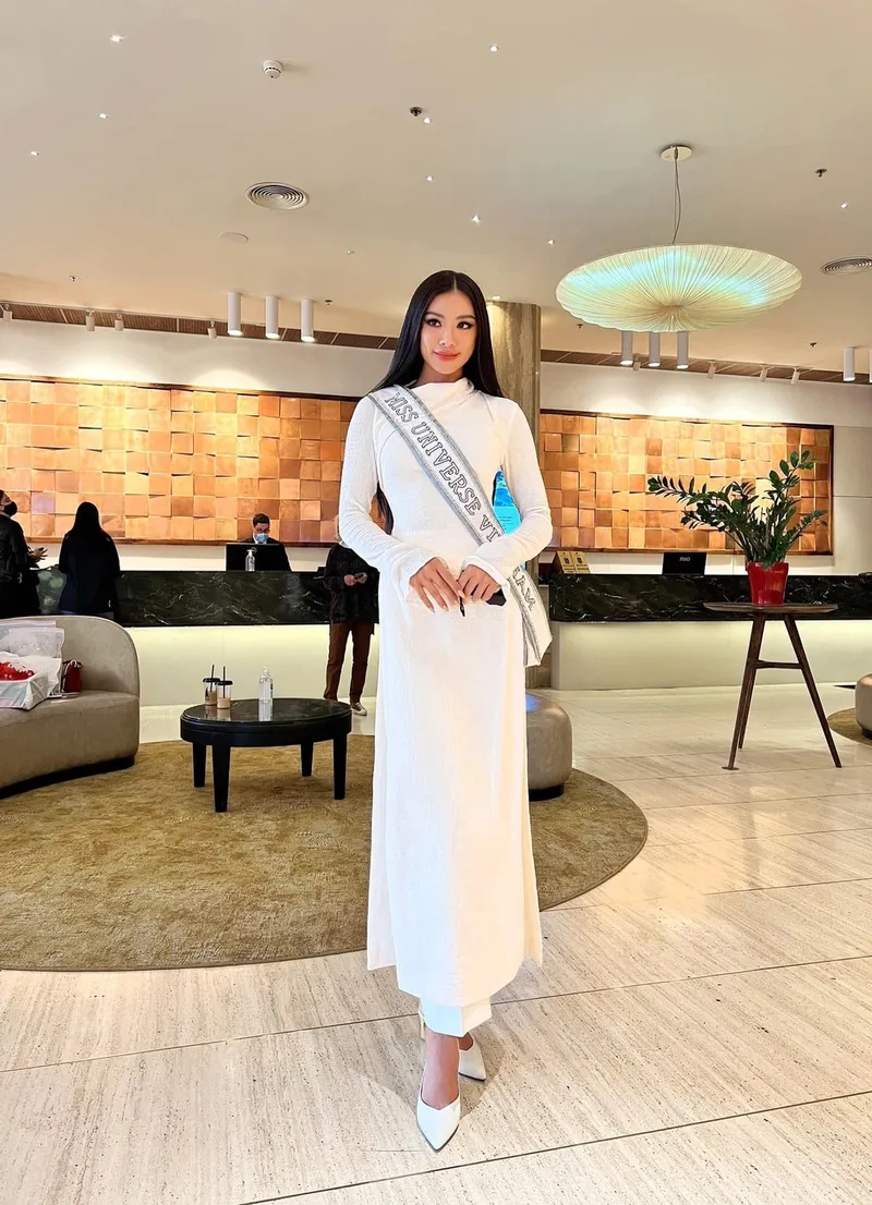 Hình đẹp Kim Duyên trong khung cảnh nên thơ đầy cảm hứng Hình đẹp Kim Duyên trong khung cảnh nên thơ đầy cảm hứng
