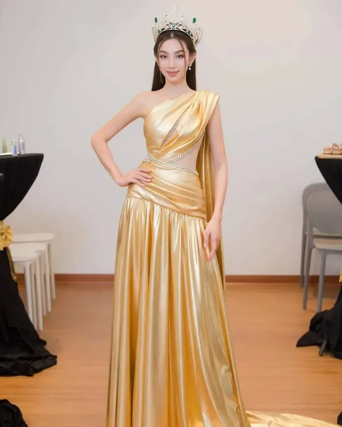 Nét đẹp dịu dàng của hoa hậu Nguyễn Thúc Thùy Tiên Nét đẹp dịu dàng của hoa hậu Nguyễn Thúc Thùy Tiên