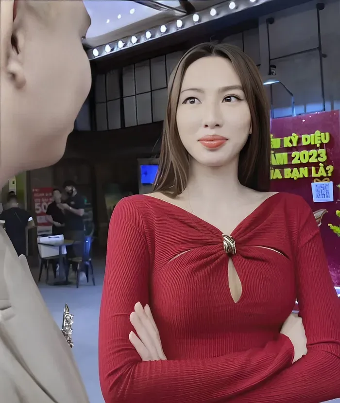 Hoa hậu Nguyễn Thúc Thùy Tiên với nét đẹp Á Đông Hoa hậu Nguyễn Thúc Thùy Tiên với nét đẹp Á Đông