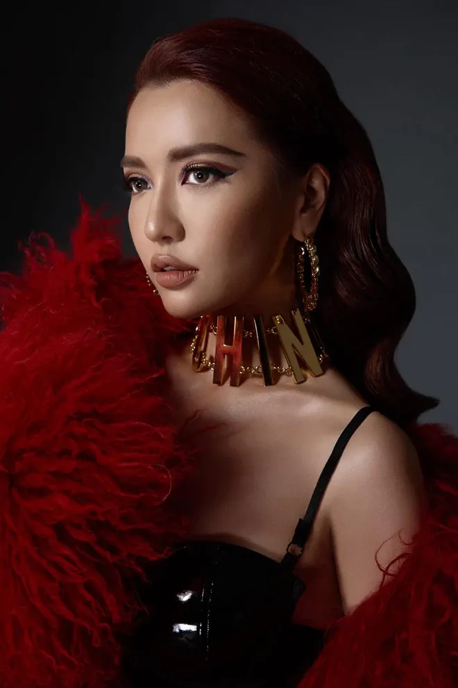 Bích Phương trong không gian âm nhạc Bích Phương trong không gian âm nhạc