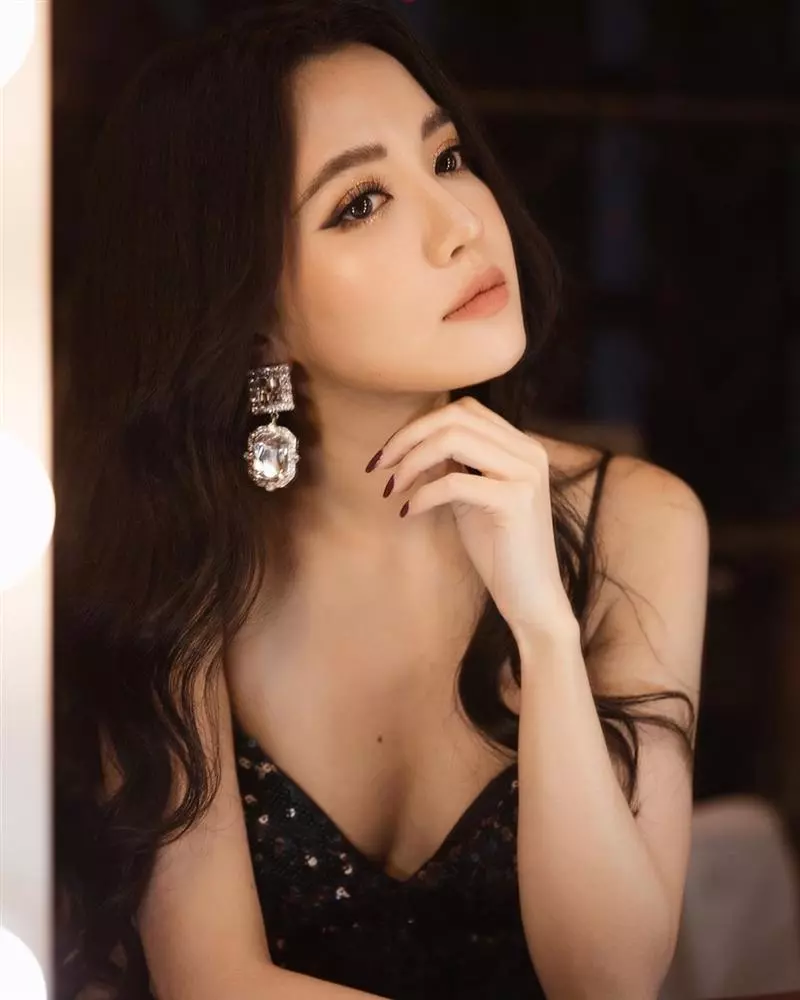 Khoảnh khắc biểu diễn cảm xúc của Bích Phương Khoảnh khắc biểu diễn cảm xúc của Bích Phương