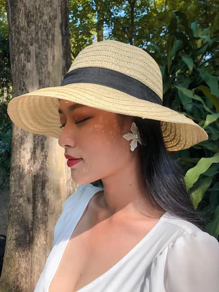 Góc chụp đặc biệt của hoa hậu Đoàn Thiên Ân. Góc chụp đặc biệt của hoa hậu Đoàn Thiên Ân.