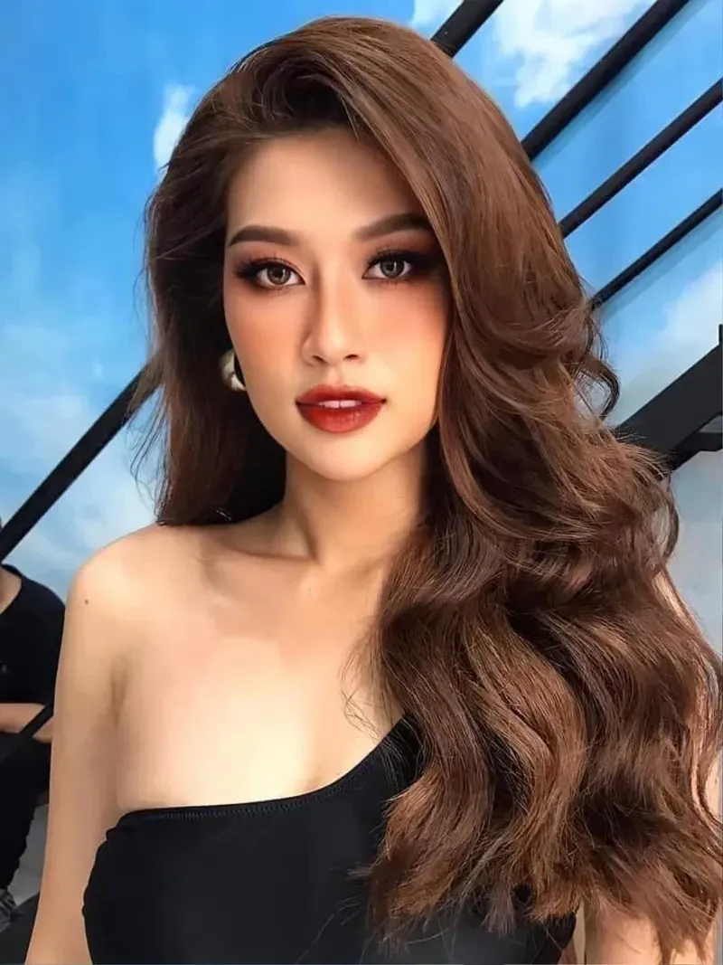 Đôi mắt sâu cuốn hút của Đoàn Thiên Ân. Đôi mắt sâu cuốn hút của Đoàn Thiên Ân.