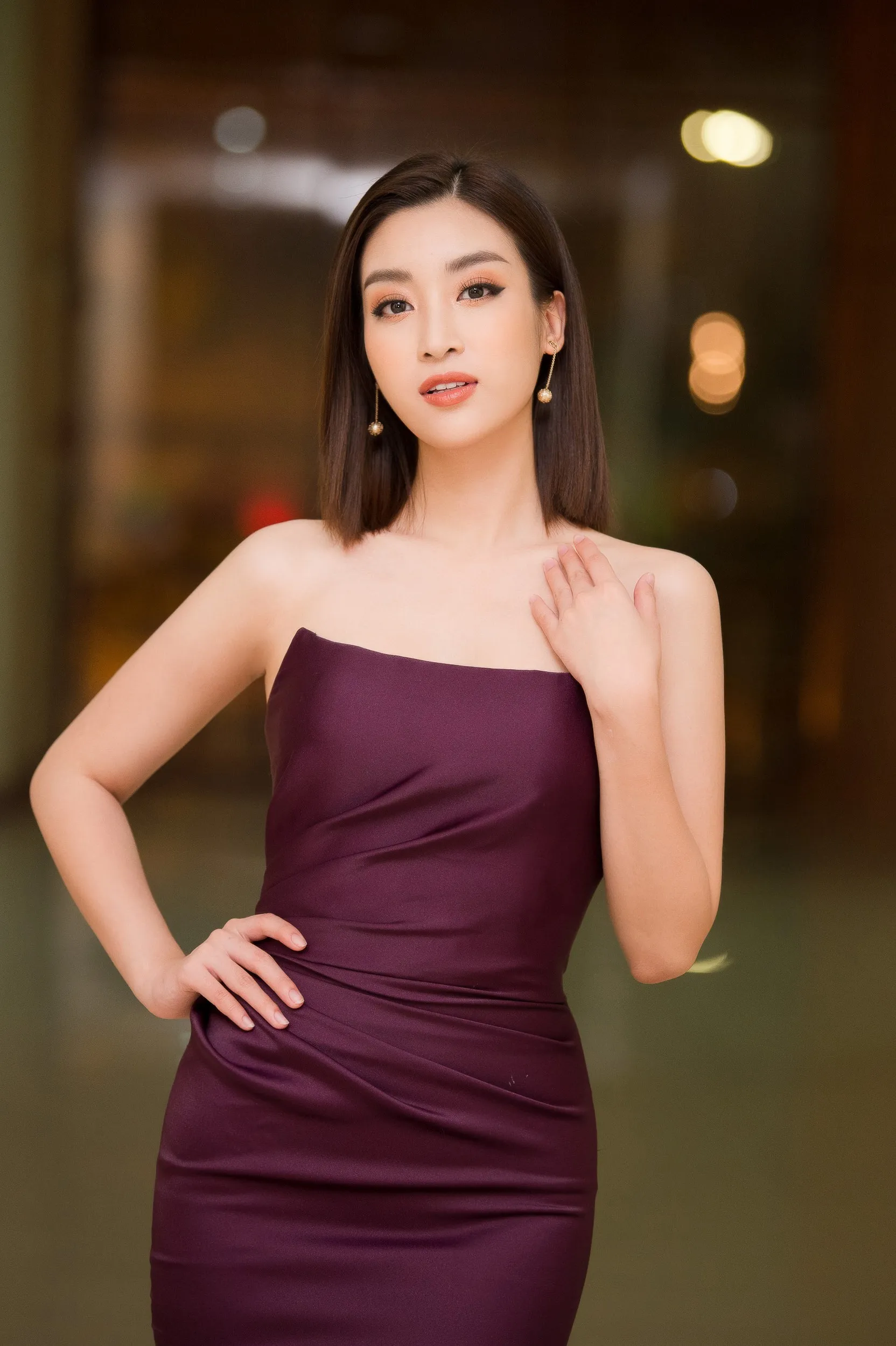 Đỗ Mỹ Linh với ánh mắt sâu lắng Đỗ Mỹ Linh với ánh mắt sâu lắng