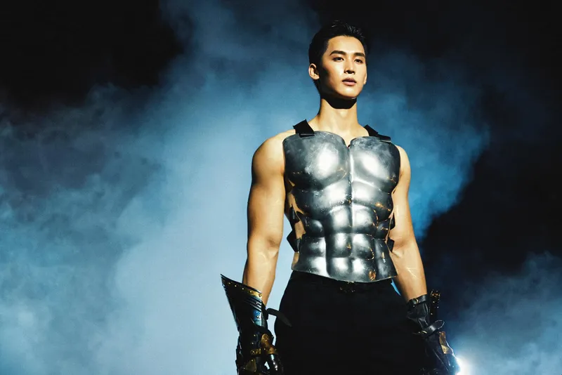 Á quân Kang Chul khoe dáng chuẩn trong trang phục sang trọng Á quân Kang Chul khoe dáng chuẩn trong trang phục sang trọng