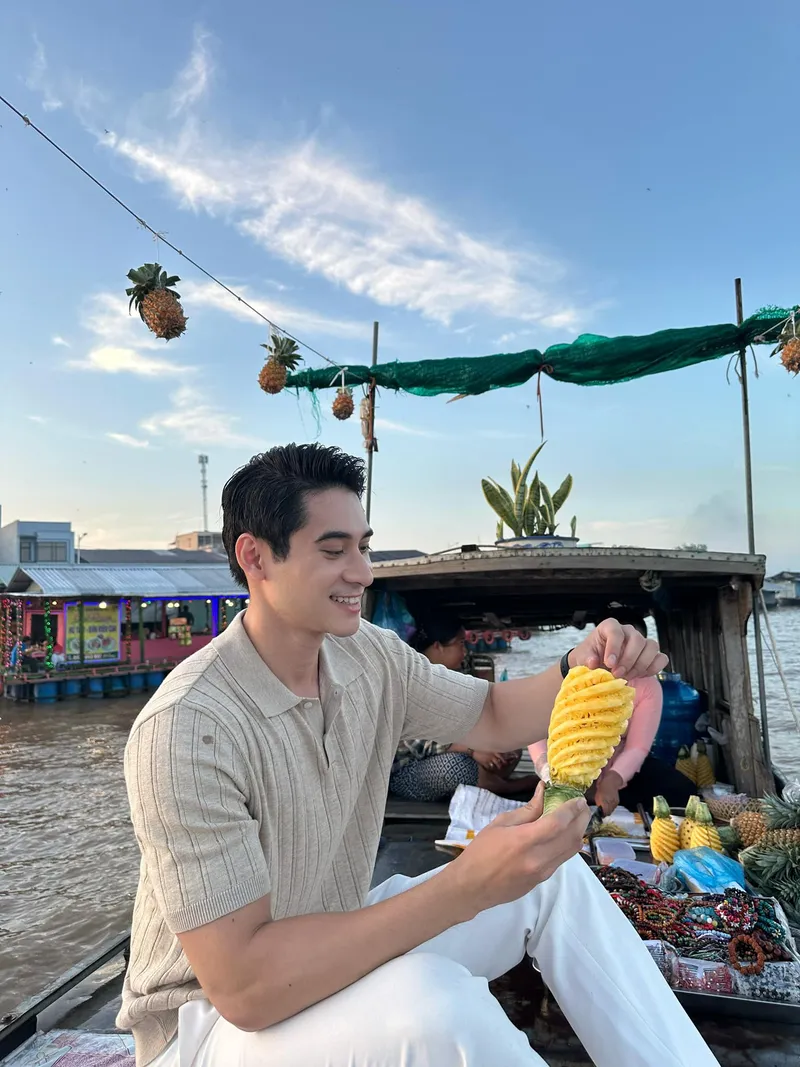 Sự mạnh mẽ và phong cách của Nam Vương Phạm Tuấn Ngọc Sự mạnh mẽ và phong cách của Nam Vương Phạm Tuấn Ngọc