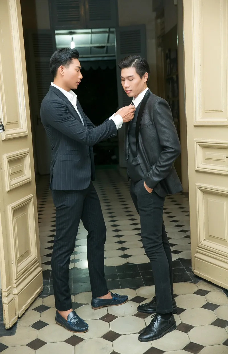 Hữu Long Á vương người mẫu hàng đầu với phong cách quốc tế Hữu Long Á vương người mẫu hàng đầu với phong cách quốc tế