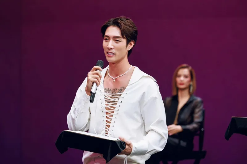 Người mẫu Khoai Vũ là hình mẫu lý tưởng của thời trang hiện đại Người mẫu Khoai Vũ là hình mẫu lý tưởng của thời trang hiện đại