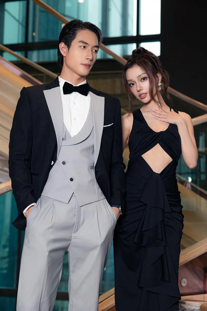 Người mẫu Khoai Vũ và vẻ đẹp hiện đại trong bộ ảnh đầy cảm hứng Người mẫu Khoai Vũ và vẻ đẹp hiện đại trong bộ ảnh đầy cảm hứng