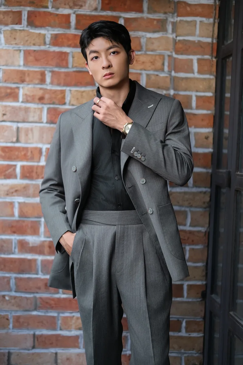 Người mẫu Lưu Cao Phát diện phong cách casual đầy phong cách Người mẫu Lưu Cao Phát diện phong cách casual đầy phong cách