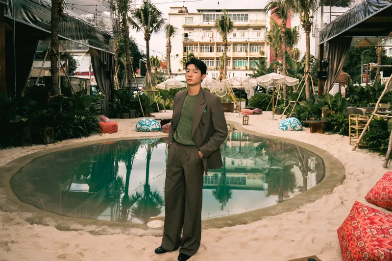 Người mẫu Lưu Cao Phát thu hút ánh nhìn với nụ cười rạng rỡ Người mẫu Lưu Cao Phát thu hút ánh nhìn với nụ cười rạng rỡ